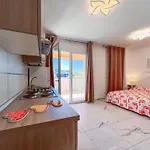 Daire Flat A Stones Throw From The Centre Of