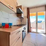 Flat A Stones Throw From The Centre Of Daire *