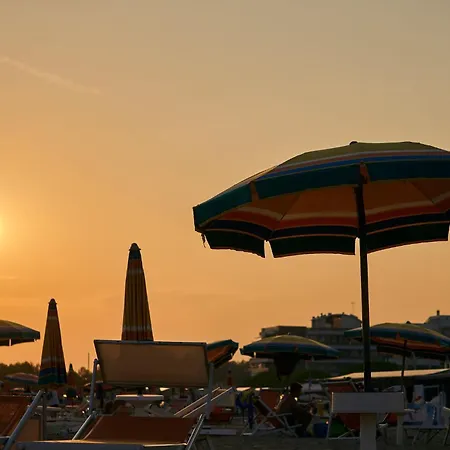 Flat A Stones Throw From The Centre Of * Bibione